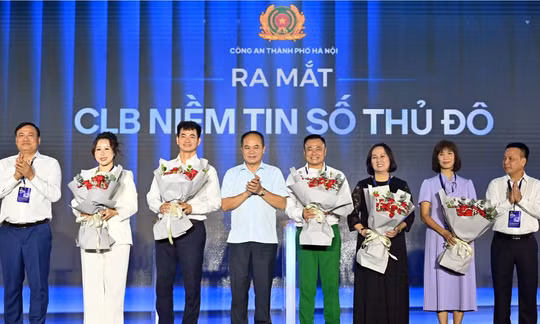 Ra mắt Câu lạc bộ 'Niềm tin số Thủ đô' - Công an Hà Nội khẳng định nguyên tắc '3 nhanh' bảo vệ người dùng mạng xã hội