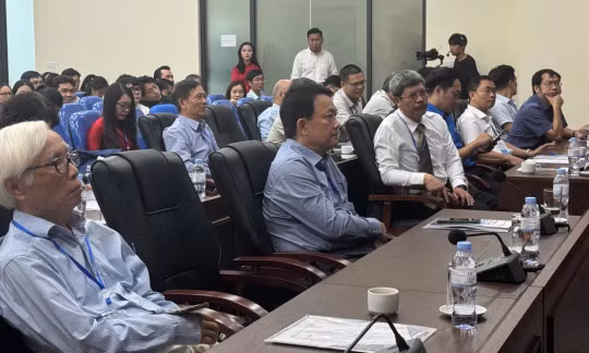 Thúc đẩy nghiên cứu khoa học trong cán bộ trẻ ngành năng lượng nguyên tử