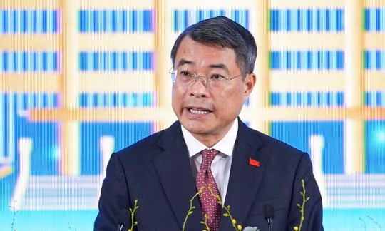 Thủ tướng Lê Minh Hưng phát biểu tại buổi lễ khai khóa Đại học Quốc gia TP.HCM năm 2026 - Ảnh: VNUHCM