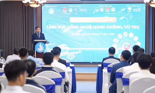 SINH VIÊN VN KHẲNG ĐỊNH VAI TRÒ TIÊN PHONG TRONG KỶ NGUYÊN CHINH PHỤC VŨ TRỤ