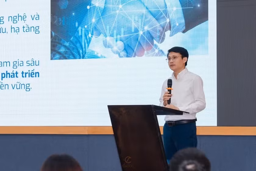 TS Võ Xuân Hoài, Phó Giám đốcTrung tâm Đổi mới sáng tạo quốc gia (NIC) phát biểu.