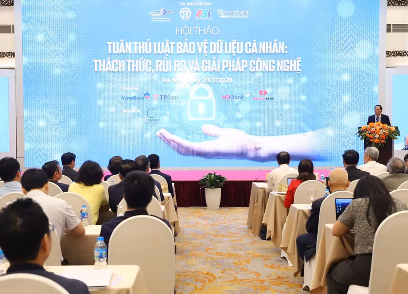 Hội thảo “Tuân thủ luật bảo vệ dữ liệu cá nhân - Những thách thức, rủi ro và giải pháp công nghệ”. Ảnh: VGP/Thu Giang