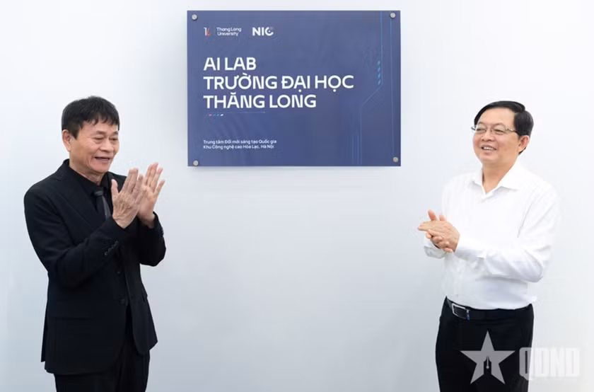  Lễ khai trương Phòng thí nghiệm Trí tuệ nhân tạo (AI Lab) của Trường Đại học Thăng Long.