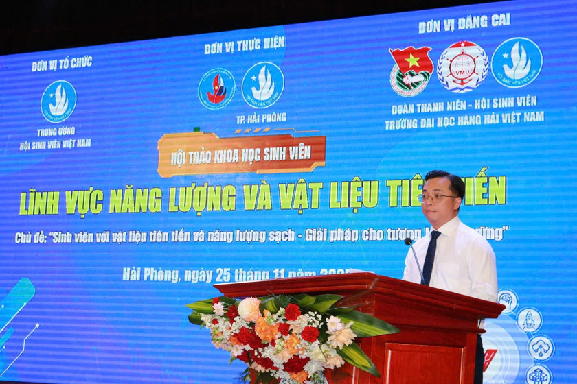 Anh Nguyễn Đức Nguyên - Phó Chủ tịch Trung ương Hội SVVN phát biểu tại chương trình.