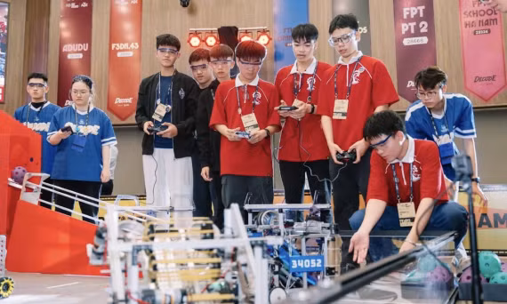 Phát động cuộc thi robotics quốc tế dành cho học sinh từ lớp 7 đến lớp 12