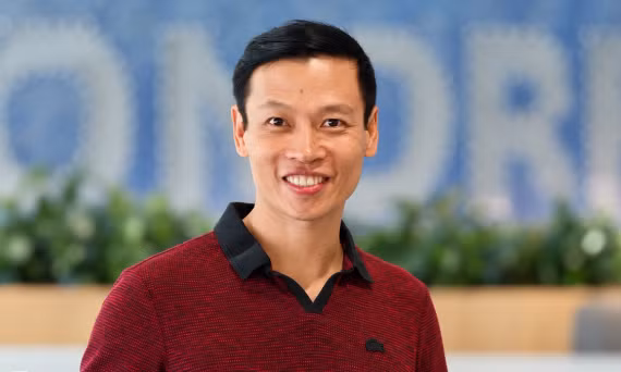 Ông Nguyễn Quang Khánh, Tổng giám đốc nhà máy Intel Việt Nam. Ảnh: Bảo Lâm