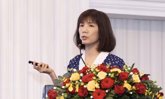Bà Nguyễn Thị Thanh Huyền cho biết việc dùng tên thật, tài khoản chính danh khi hoạt động trên các nền tảng số, người dùng sẽ được bảo vệ trong những trường hợp như bị mất tài khoản hay mạo danh. 