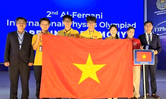 4 học sinh Việt Nam tham dự đều giành huy chương tại Kỳ thi Olympic Vật lí Quốc tế Al-Fergani lần thứ hai