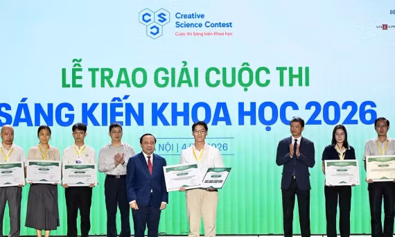 Kỹ sư Việt phát triển hệ thống quang học siêu phổ đo sức khỏe cây trồng