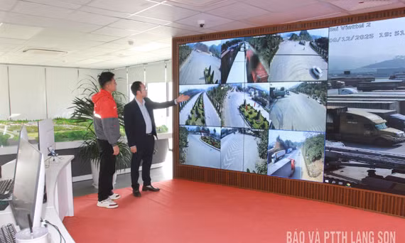 Trên nền tảng điện toán đám mây, Công viên logistics Viettel Lạng Sơn ứng dụng trí tuệ nhân tạo (AI) phục vụ cho việc nhận diện phương tiện, quản lý luồng hàng, điều phối kho bãi.