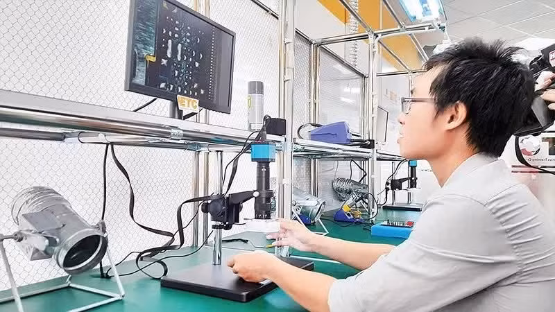Chuyên gia Nhật Bản: Việt Nam nên ưu tiên sản xuất và đóng gói bán dẫn