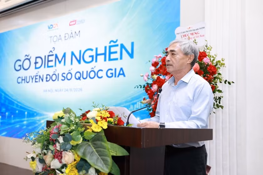 Chuyển đổi số không thể dừng ở phần mềm khi người dân vẫn phải chờ lâu - 1