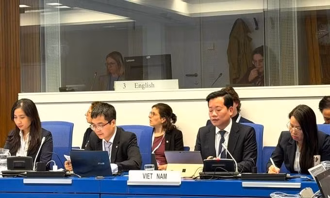 Đoàn Việt Nam tại Hội nghị rà soát lần thứ 10 Công ước An toàn hạt nhân của IAEA tại Vienna (Áo). Ảnh: Cục ATBXHN.