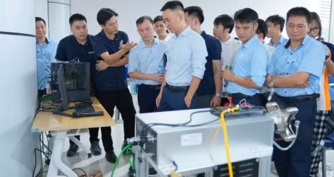 Trung tâm Đổi mới sáng tạo Quốc gia thúc đẩy hợp tác nghiên cứu, thử nghiệm UAV