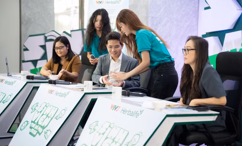 Đội thi Trường Đại học Đại học Khoa học Xã hội và Nhân văn - ĐHQG Hà Nội gây ấn tượng với Ban giám khảo khi mang nồi cháo đến vòng tuyển chọn. Ảnh: SVTHM 2026