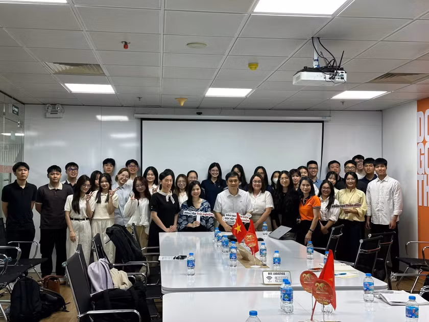 TỔNG KẾT KỲ THỰC TẬP DOANH NGHIỆP THÁNG 5/2026 - SINH VIÊN VIỆN KDQT & LOGISTICS
