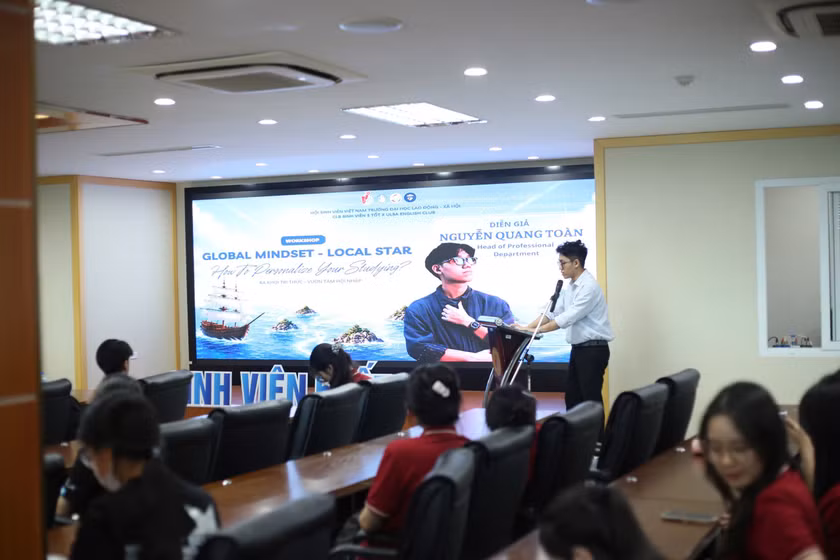  TALK SHOW “ỨNG DỤNG AI TRONG VIỆC HỌC TIẾNG ANH” 